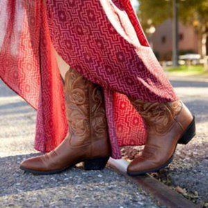 Ariat Women's Heritage Western Boot - Brand New
